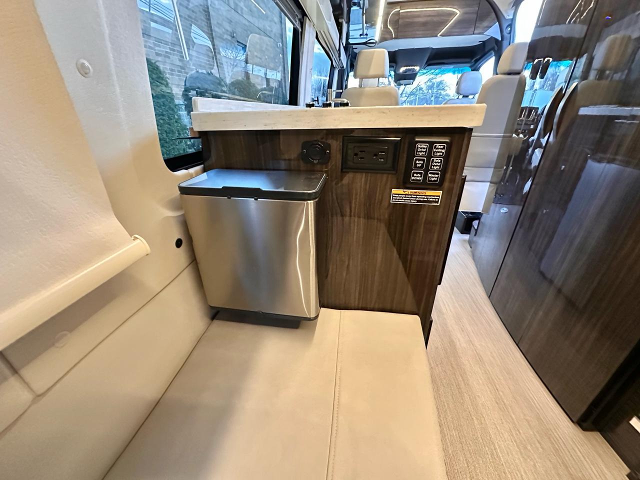 Mercedes-Benz Sprinter 3500 XD 170-in. WB 2022