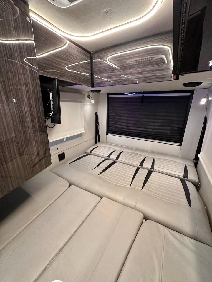 Mercedes-Benz Sprinter 3500 XD 170-in. WB 2022