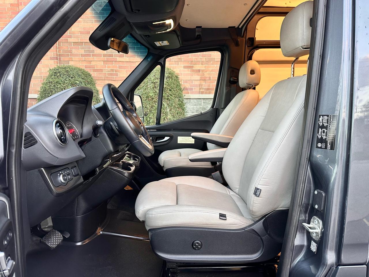 Mercedes-Benz Sprinter 3500 XD 170-in. WB 2022