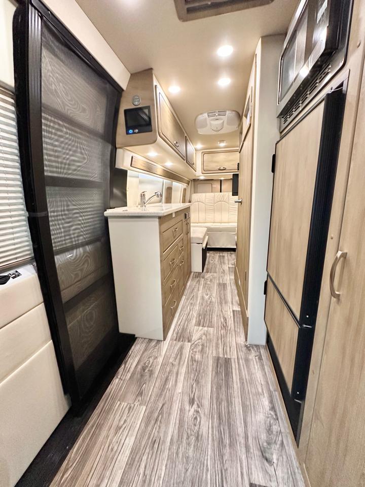 Mercedes-Benz Sprinter 3500 XD 170-in. WB 2021