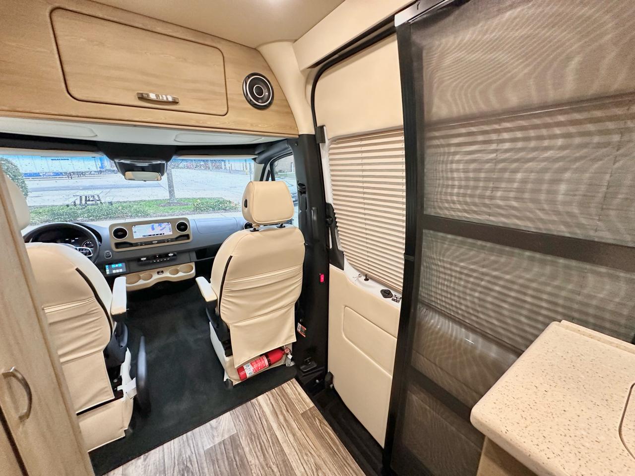 Mercedes-Benz Sprinter 3500 XD 170-in. WB 2021