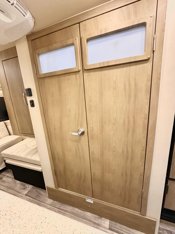 Mercedes-Benz Sprinter 3500 XD 170-in. WB 2021