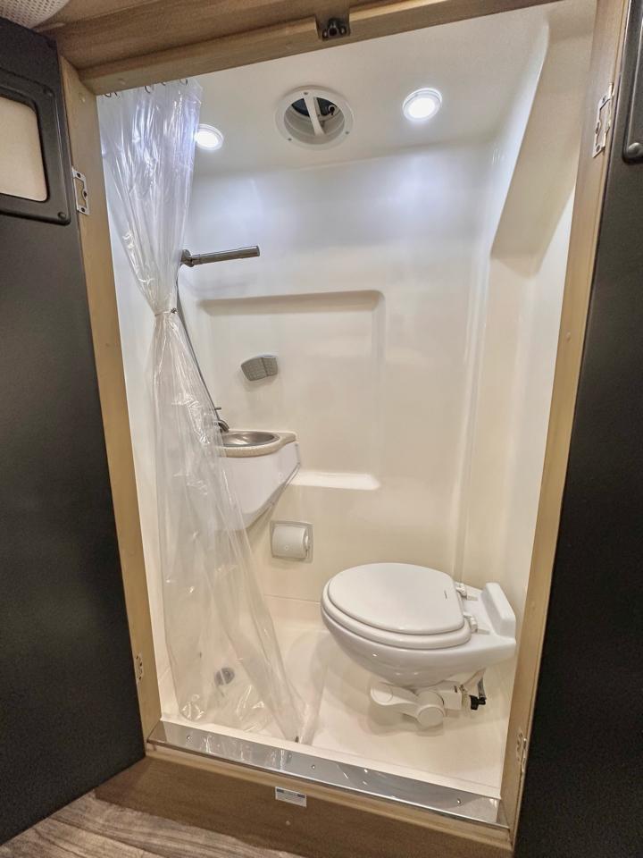 Mercedes-Benz Sprinter 3500 XD 170-in. WB 2021