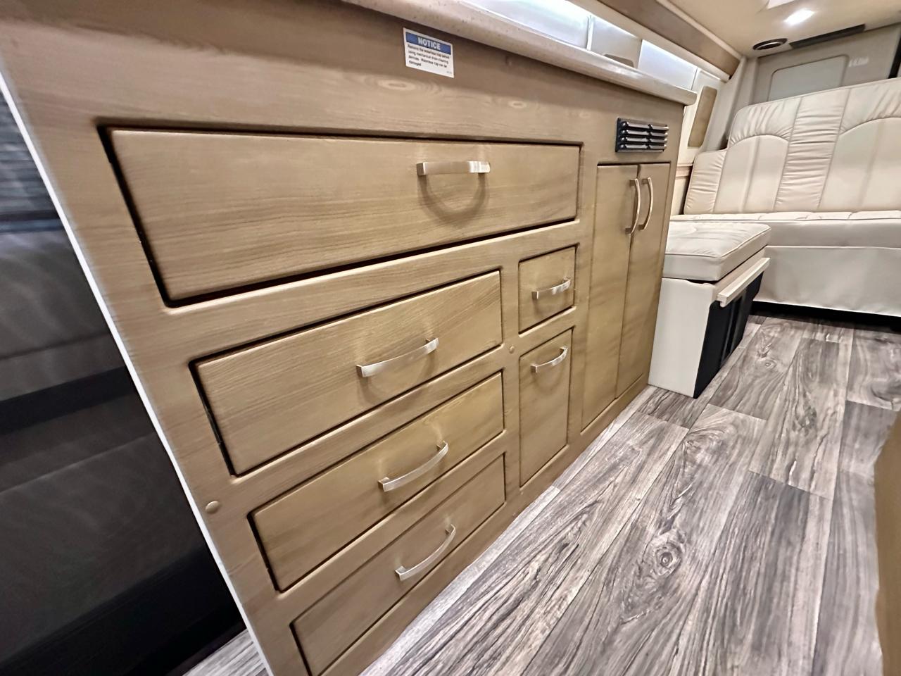 Mercedes-Benz Sprinter 3500 XD 170-in. WB 2021