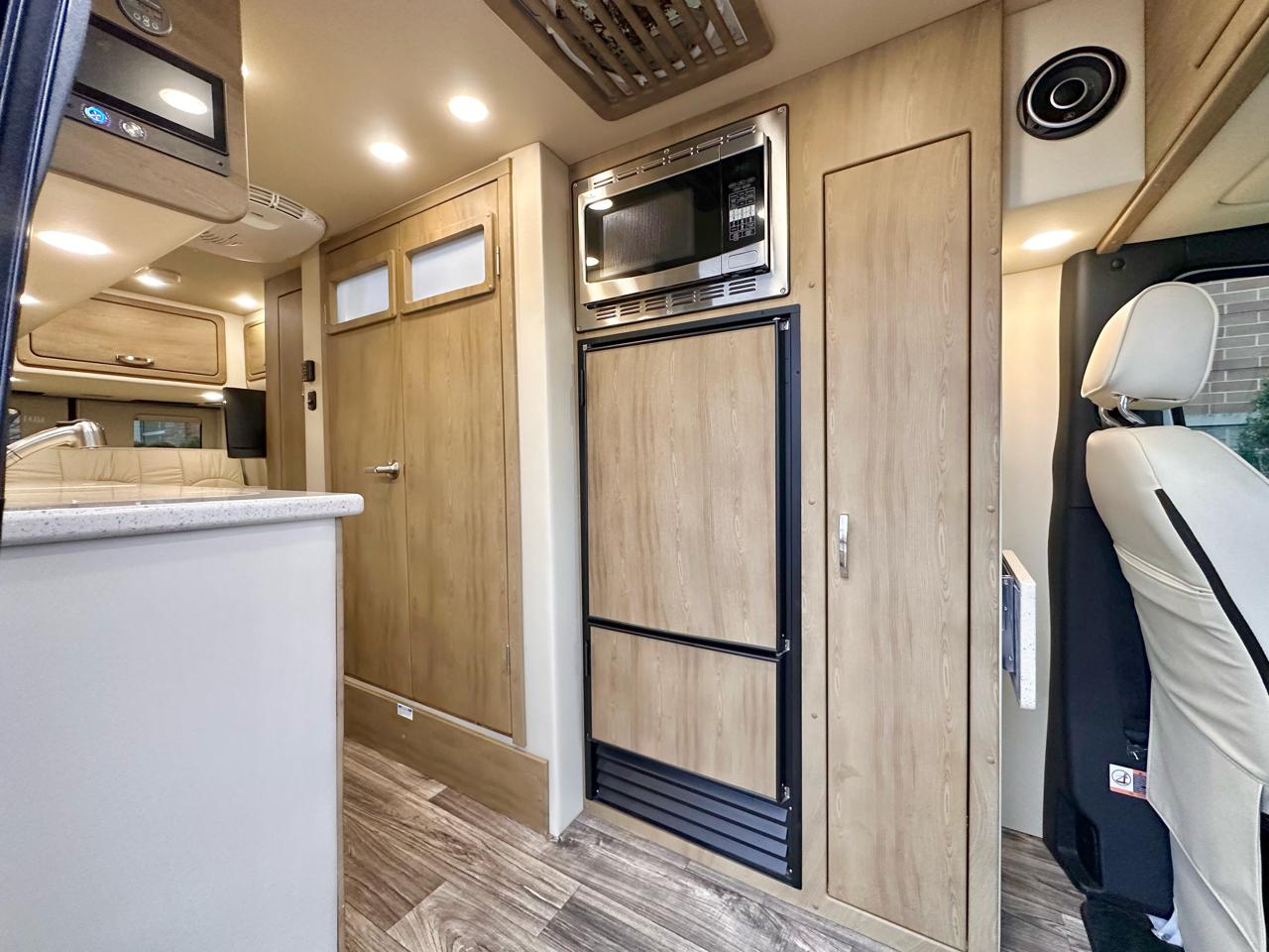 Mercedes-Benz Sprinter 3500 XD 170-in. WB 2021