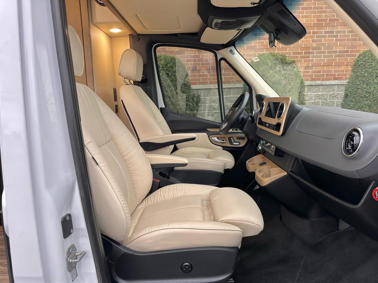 Mercedes-Benz Sprinter 3500 XD 170-in. WB 2021