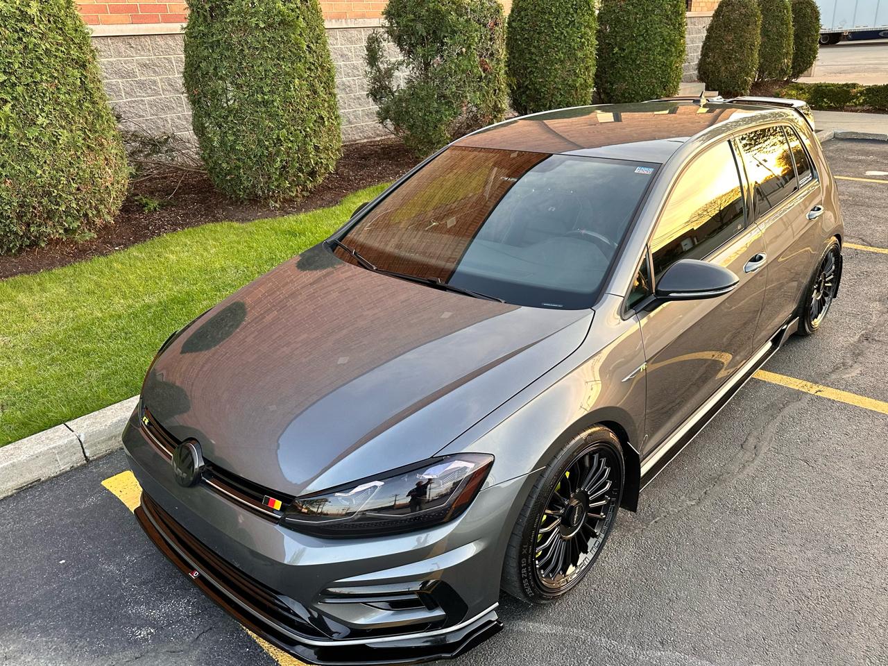 Volkswagen Golf R DCS and Navigation 6M 2019