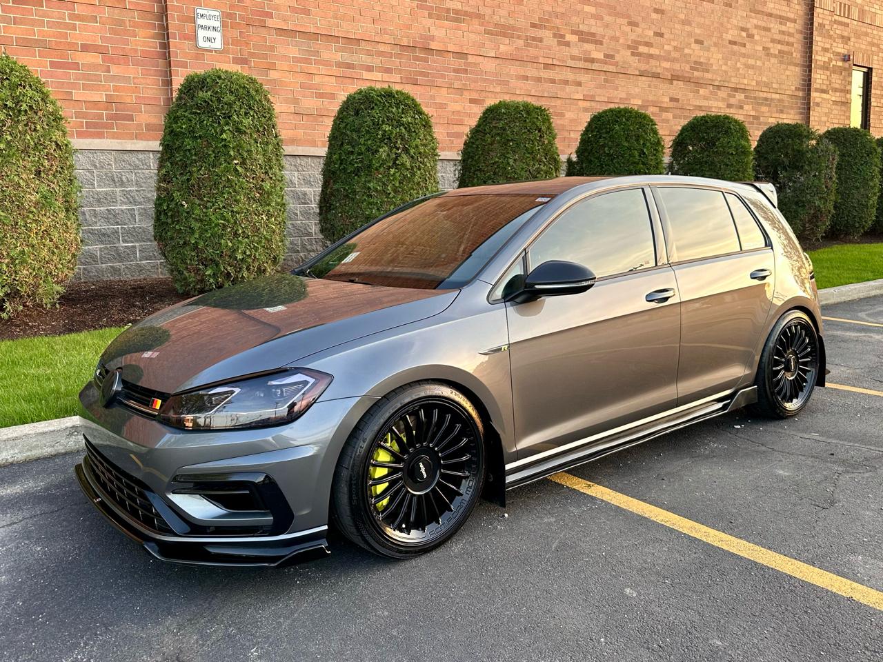 Volkswagen Golf R DCS and Navigation 6M 2019