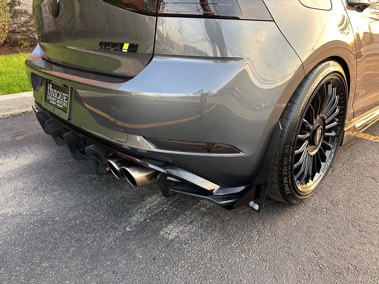 Volkswagen Golf R DCS and Navigation 6M 2019