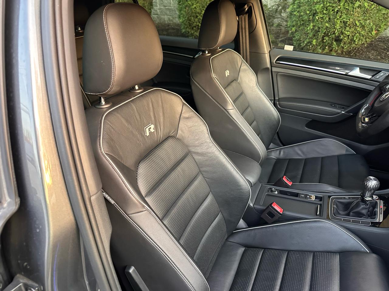 Volkswagen Golf R DCS and Navigation 6M 2019