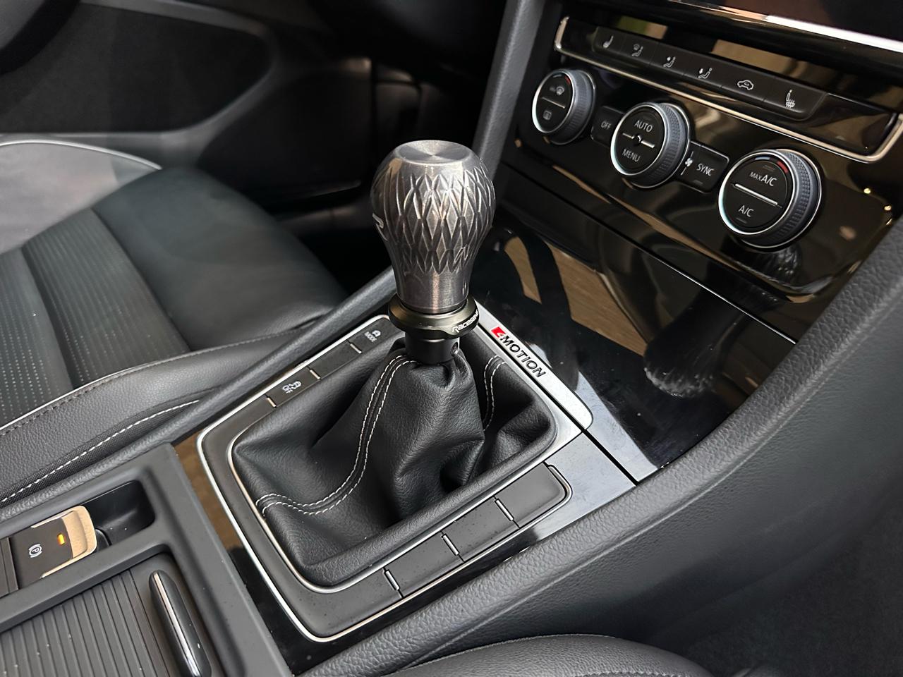 Volkswagen Golf R DCS and Navigation 6M 2019