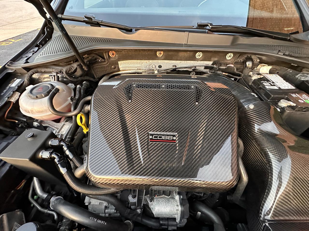 Volkswagen Golf R DCS and Navigation 6M 2019