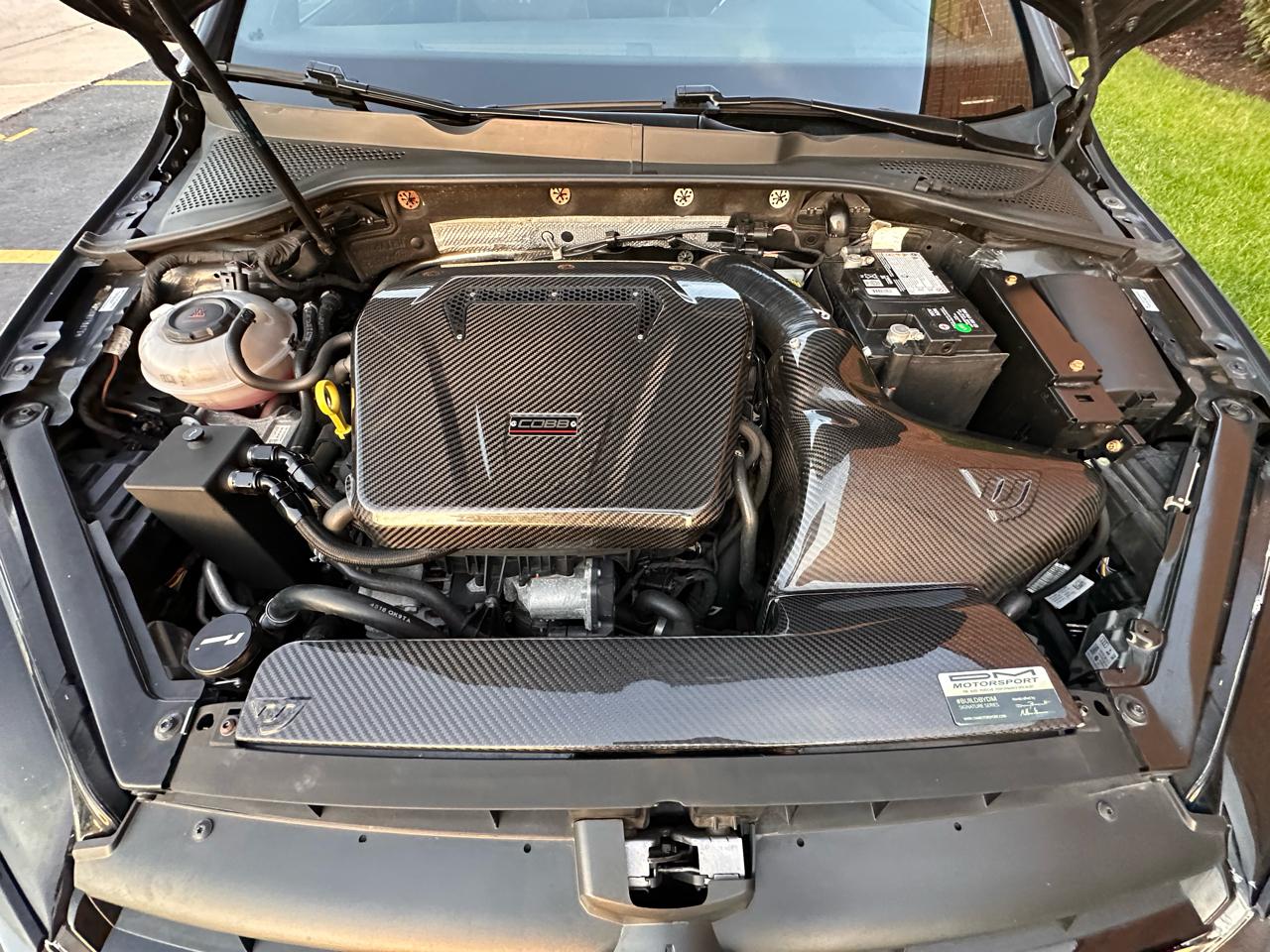 Volkswagen Golf R DCS and Navigation 6M 2019