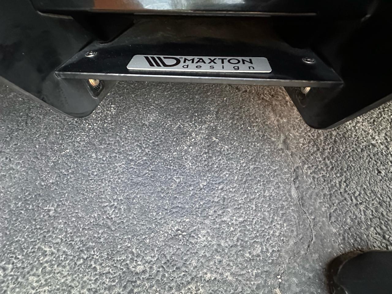 Volkswagen Golf R DCS and Navigation 6M 2019