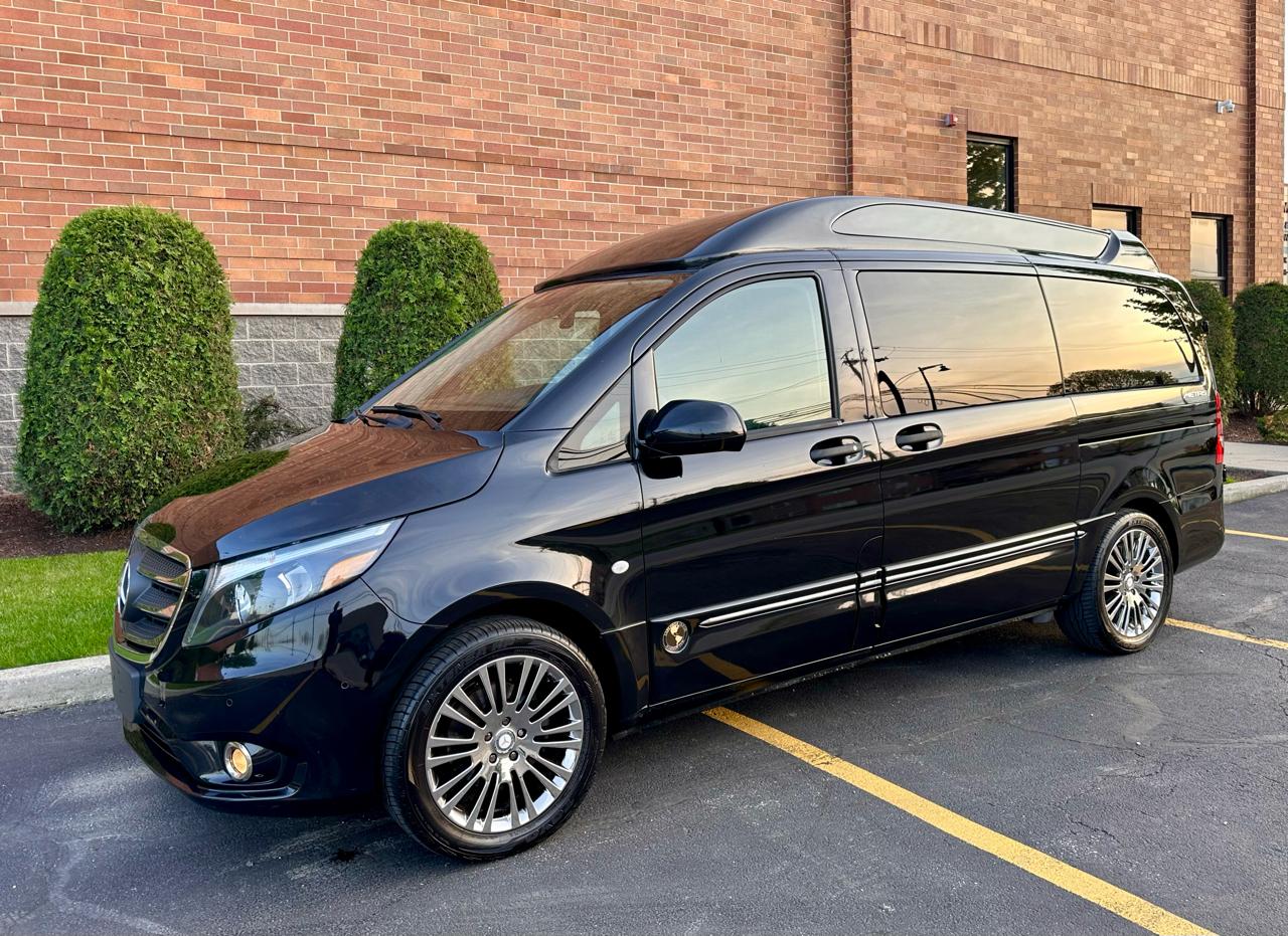 Mercedes-Benz Metris Passenger Van 2018