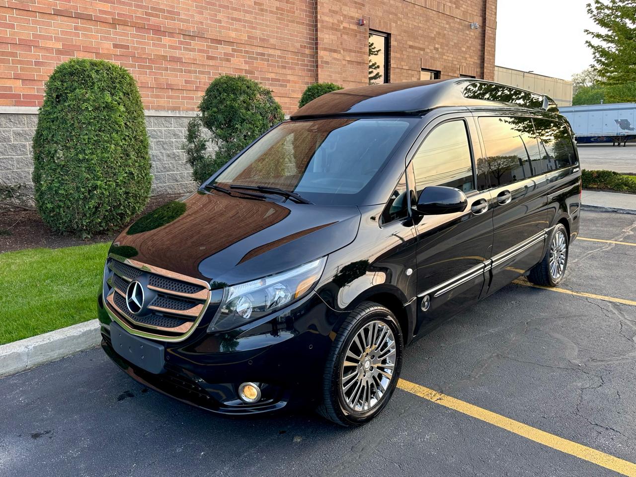 Mercedes-Benz Metris Passenger Van 2018
