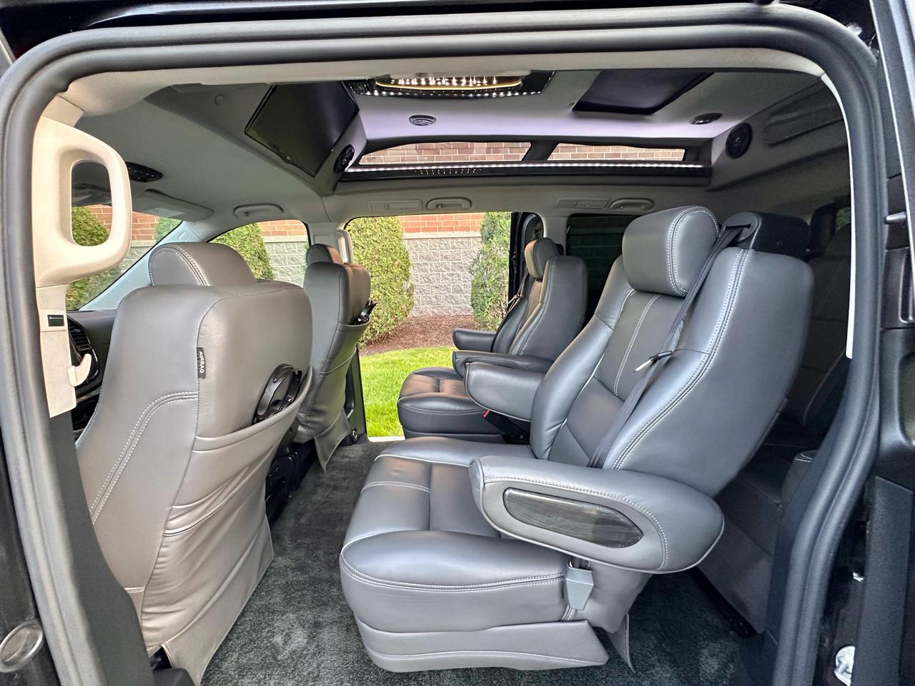 Mercedes-Benz Metris Passenger Van 2018