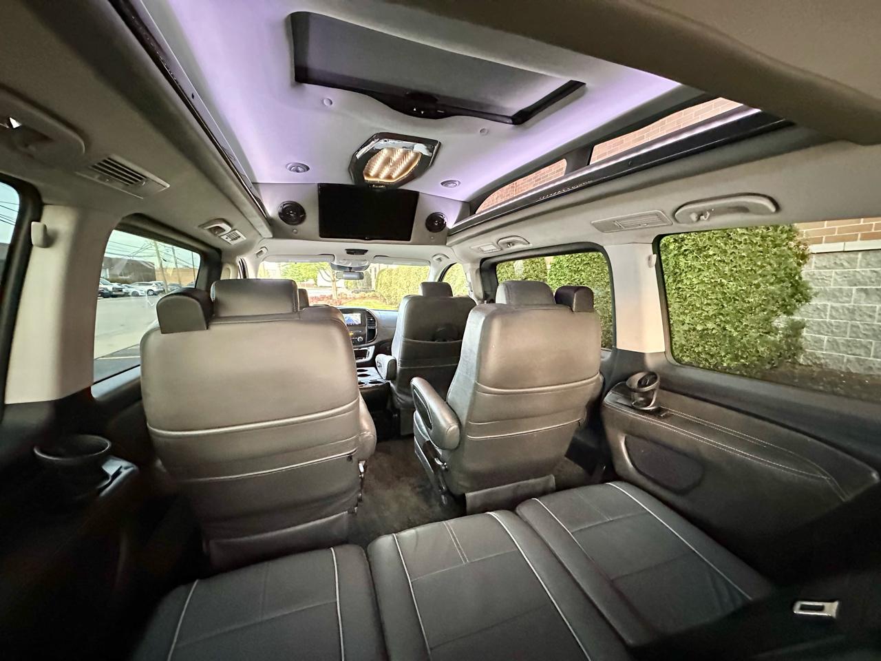 Mercedes-Benz Metris Passenger Van 2018