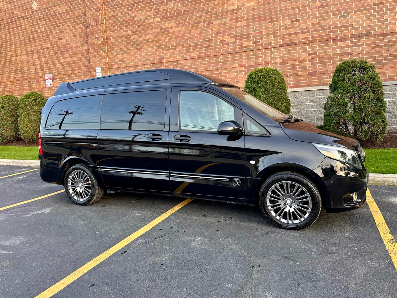 Mercedes-Benz Metris Passenger Van 2018