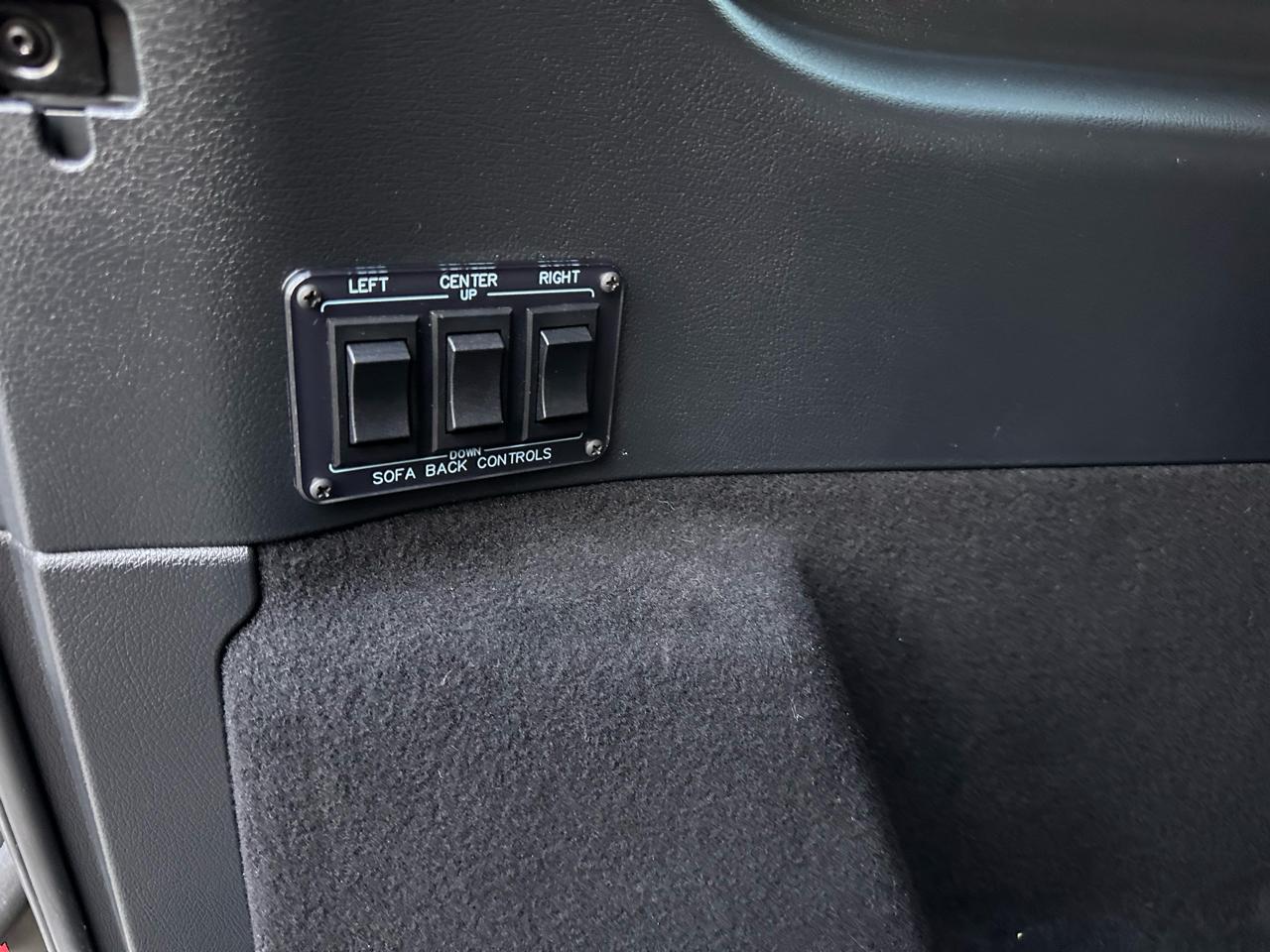 Mercedes-Benz Metris Passenger Van 2018