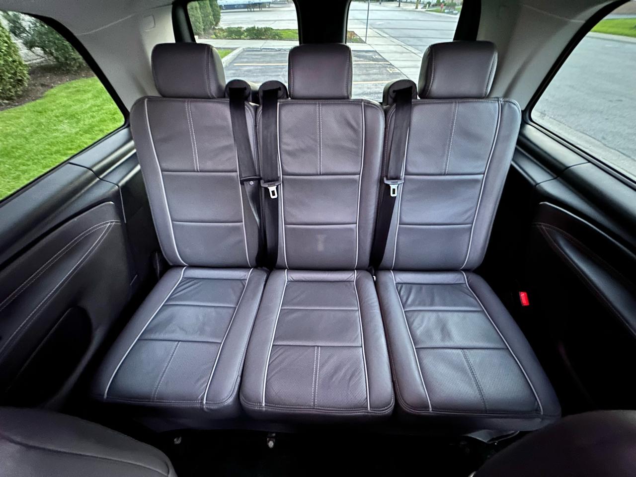 Mercedes-Benz Metris Passenger Van 2018