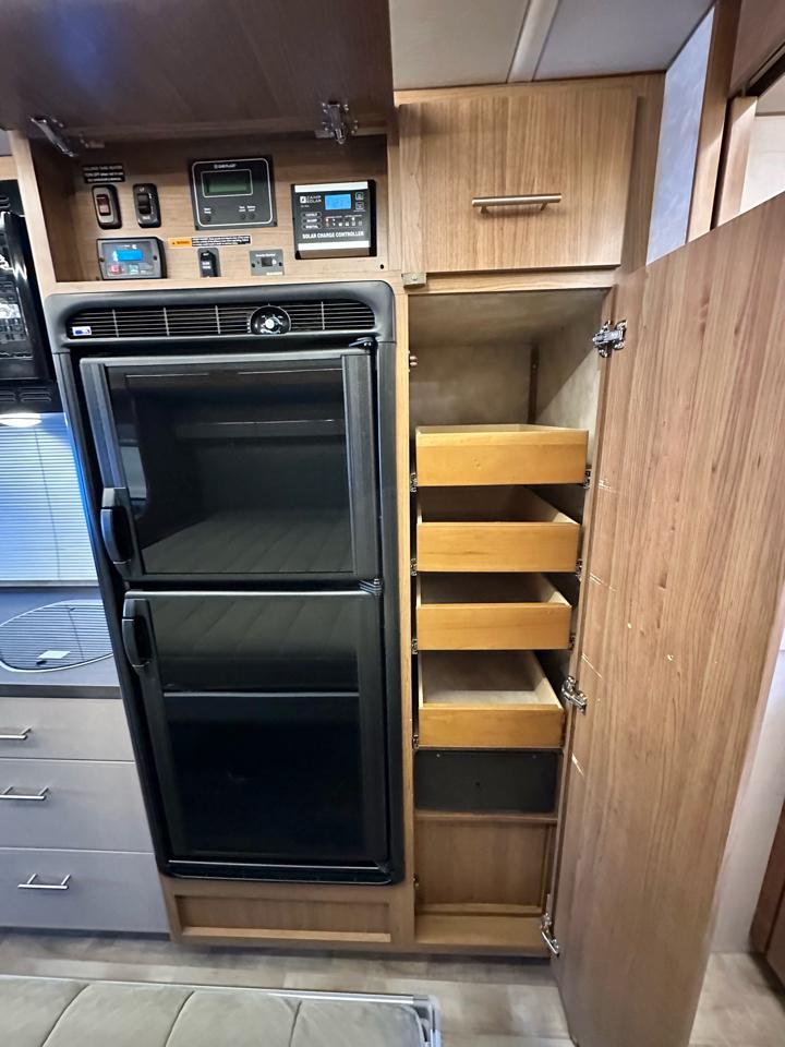 Mercedes-Benz Sprinter 3500 170-in. WB 2018