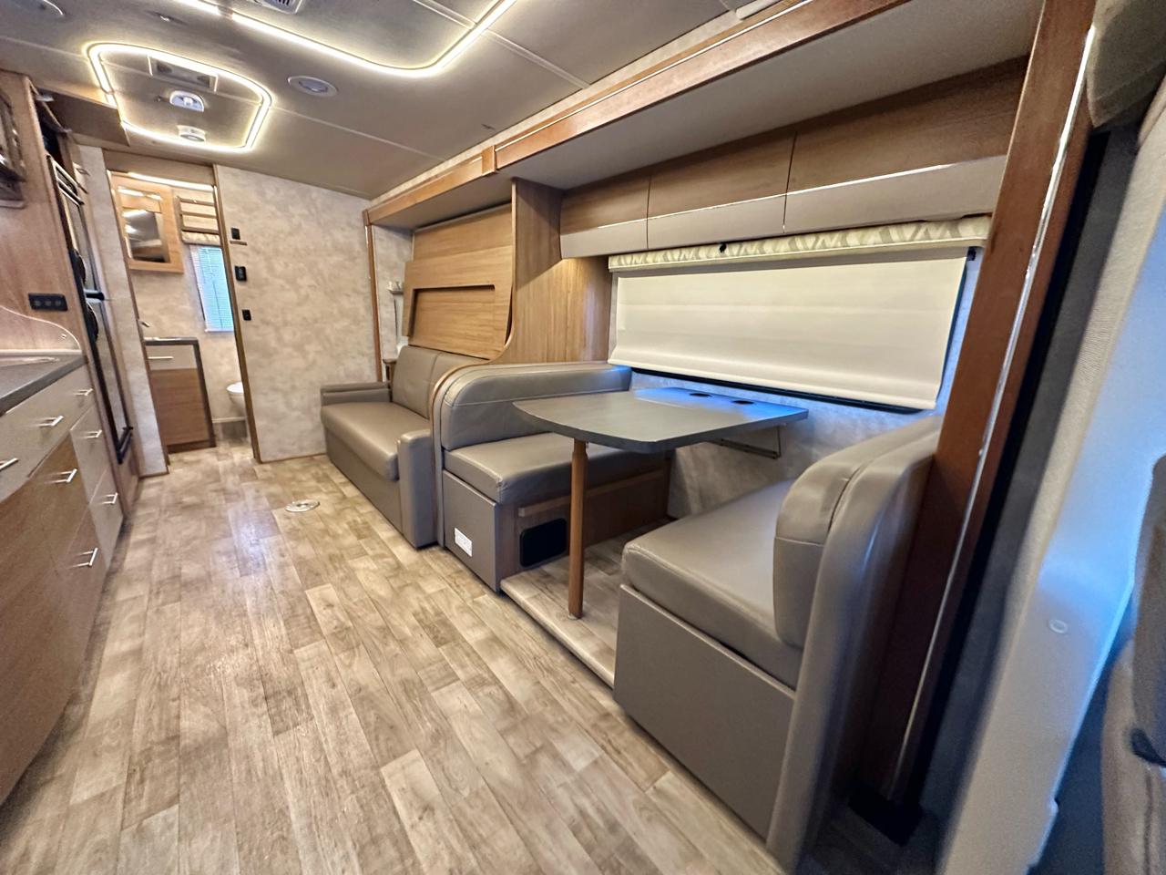 Mercedes-Benz Sprinter 3500 170-in. WB 2018