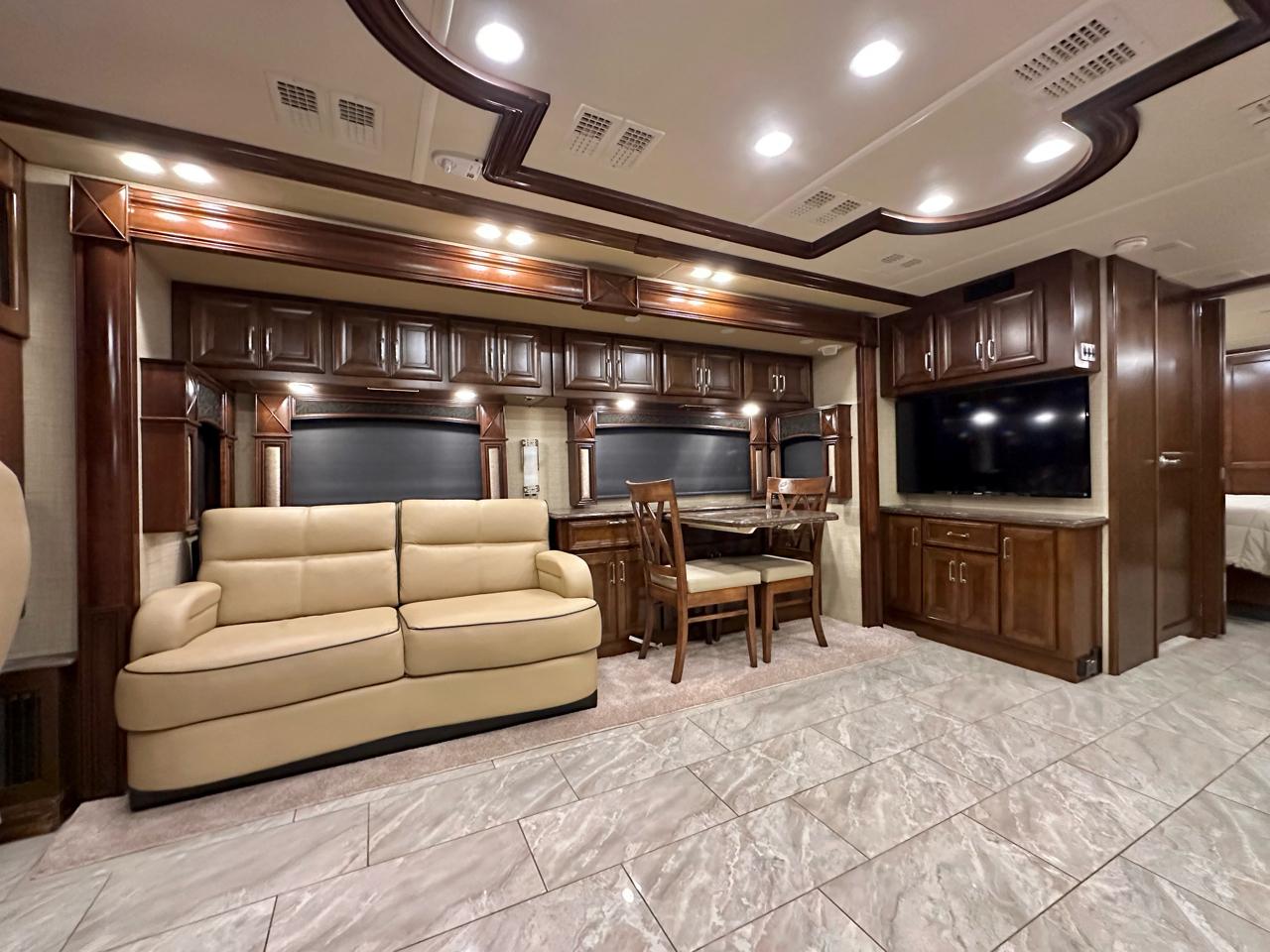 American Coach American Dream  2015