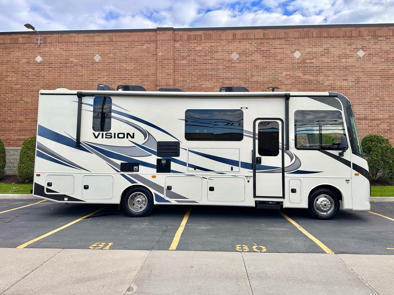 Entegra Coach Vision  2021