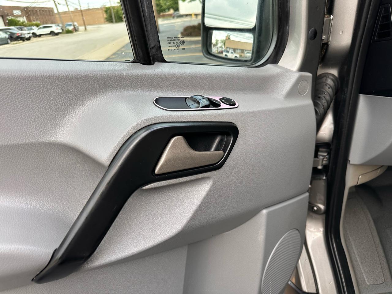 Mercedes-Benz Sprinter 2500 2013