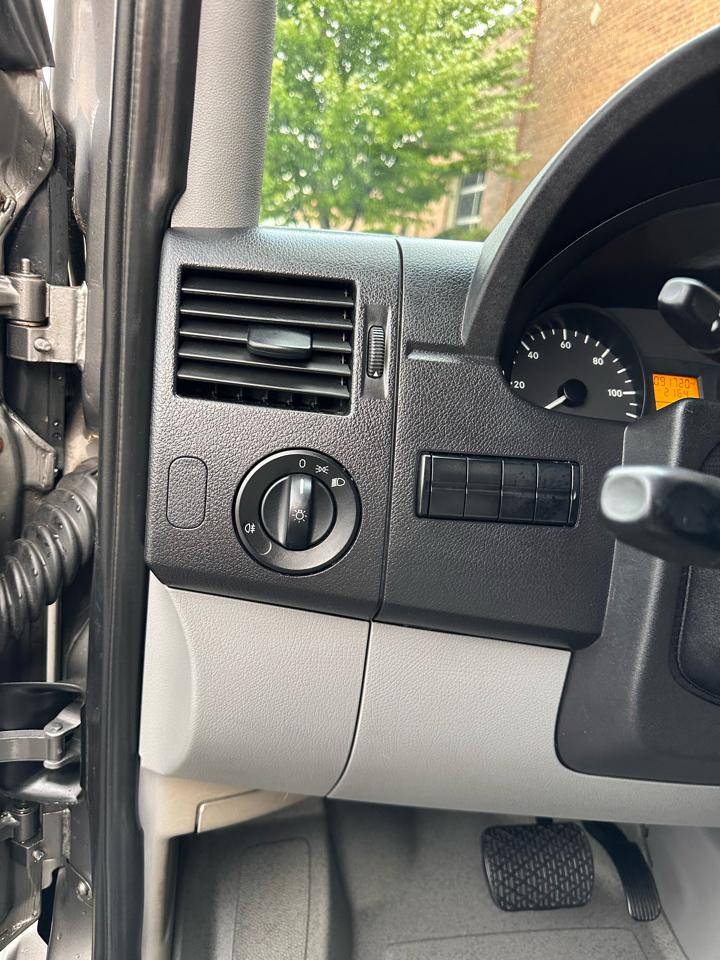 Mercedes-Benz Sprinter 2500 2013