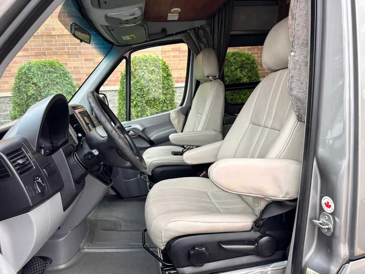 Mercedes-Benz Sprinter 2500 2013