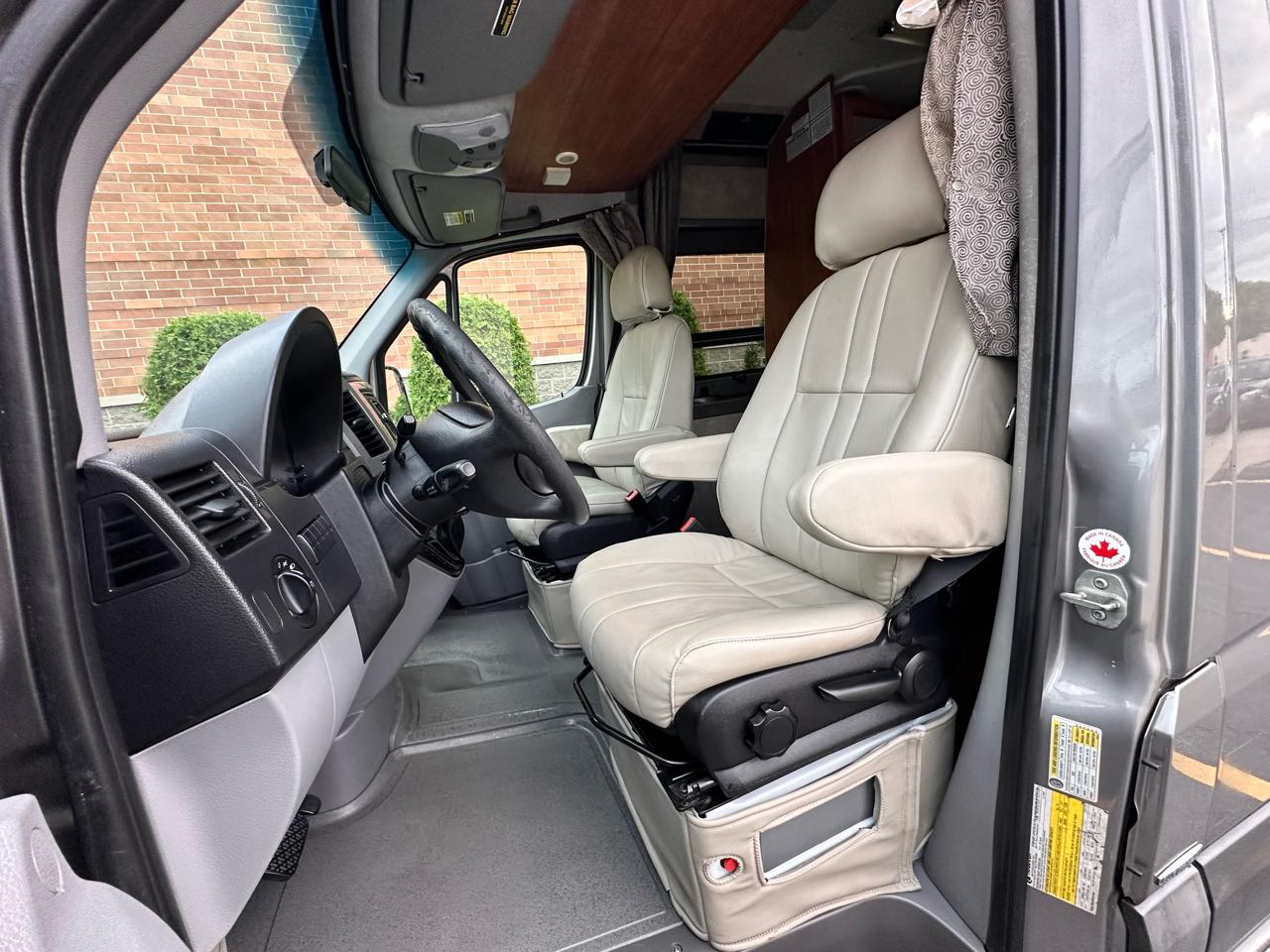 Mercedes-Benz Sprinter 2500 2013
