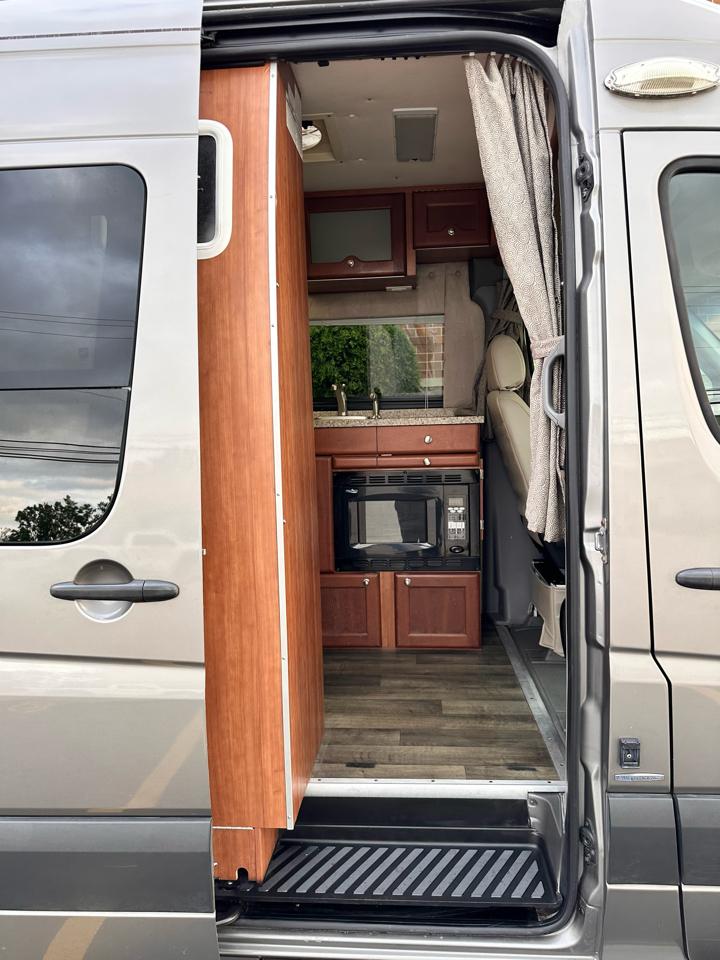 Mercedes-Benz Sprinter 2500 2013