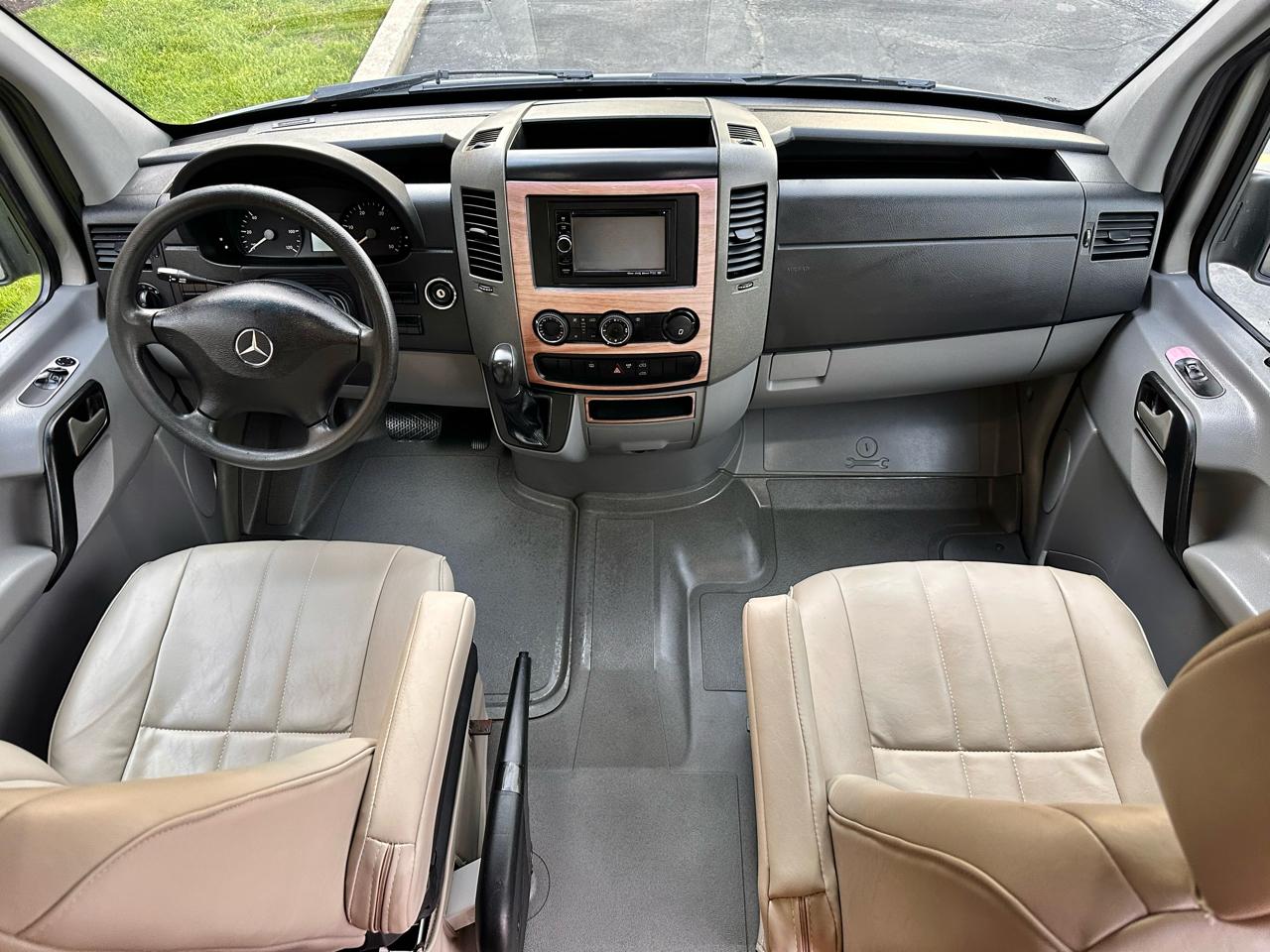Mercedes-Benz Sprinter 2500 2013