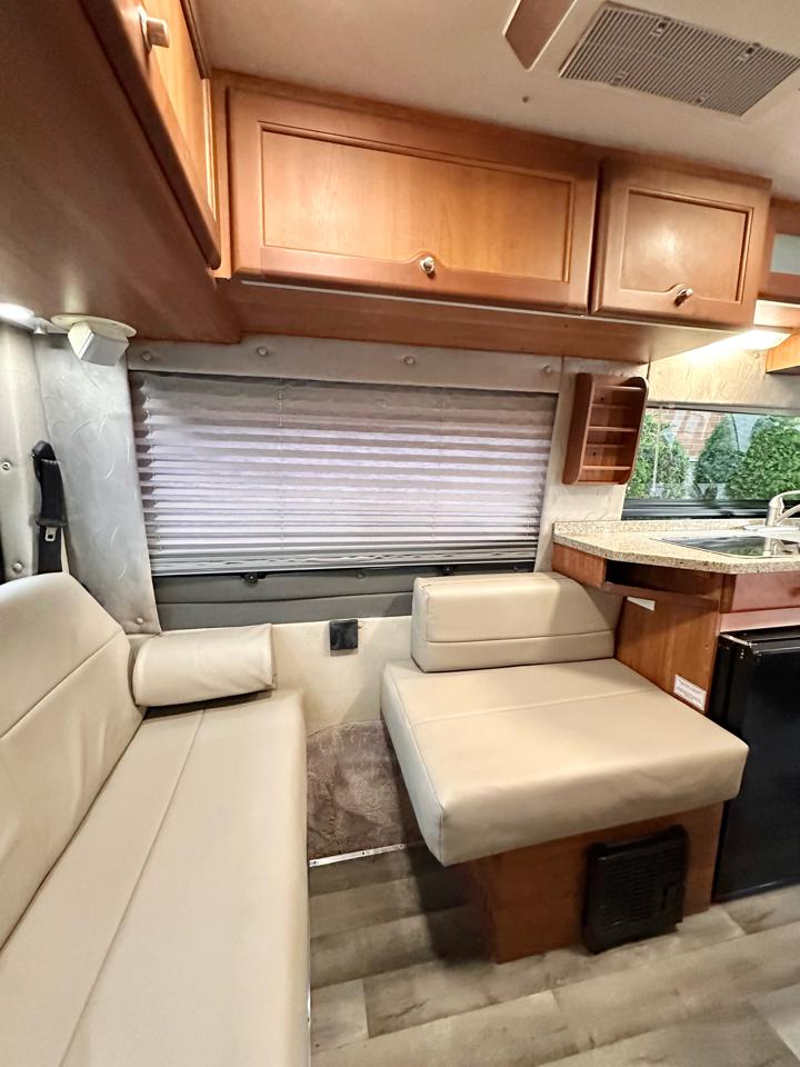 Mercedes-Benz Sprinter 2500 2013