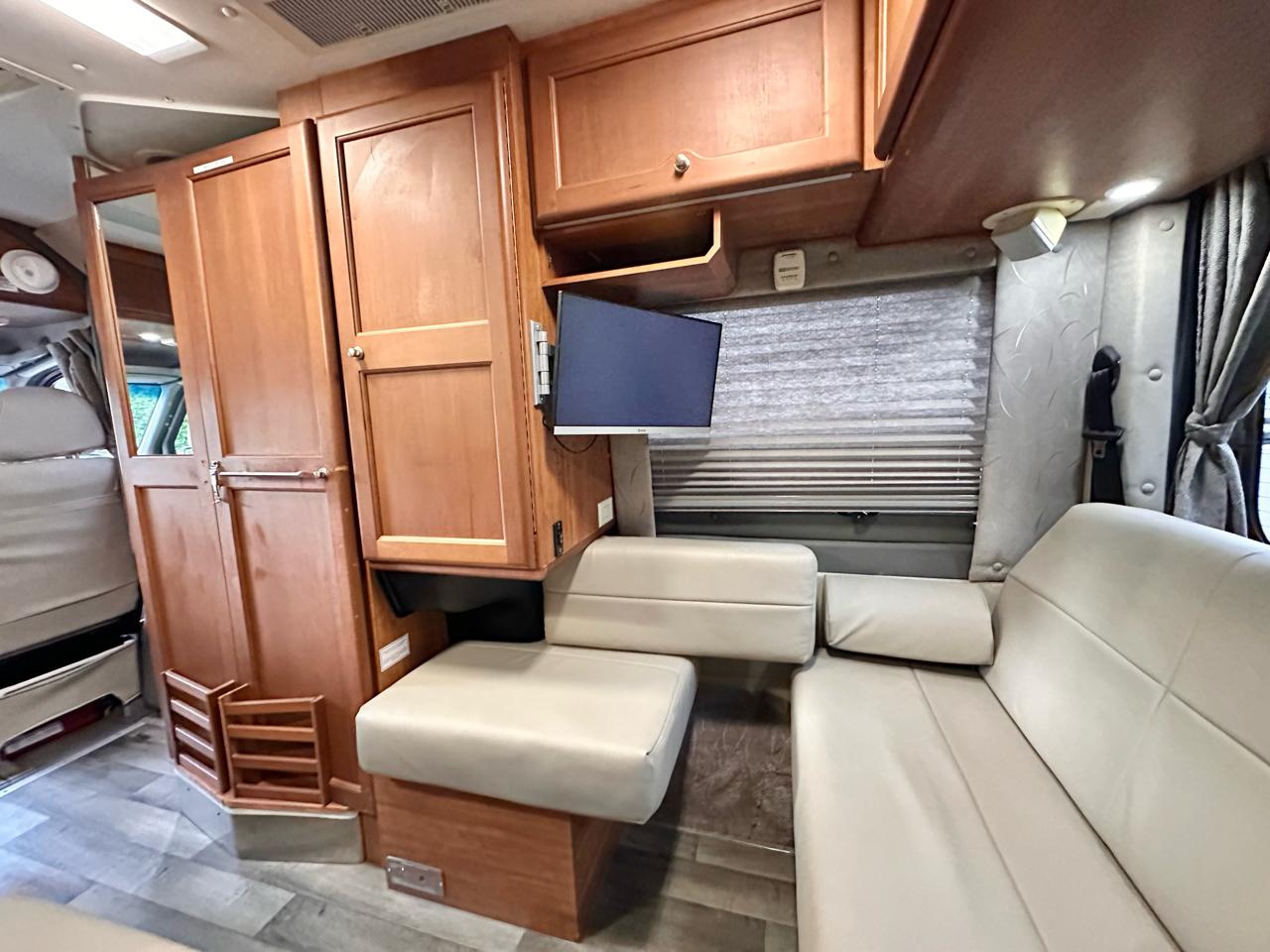 Mercedes-Benz Sprinter 2500 2013