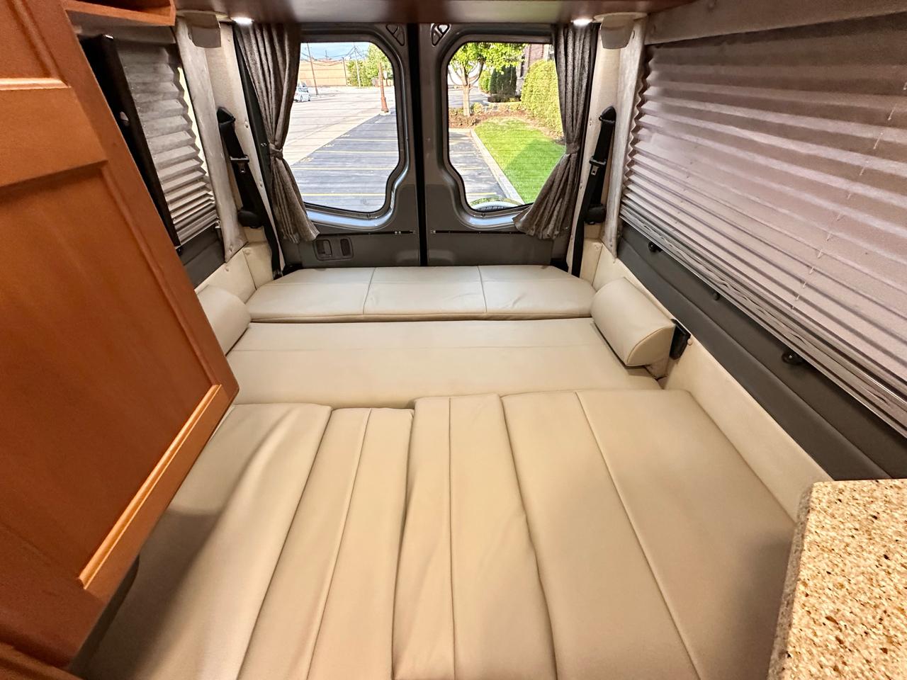 Mercedes-Benz Sprinter 2500 2013