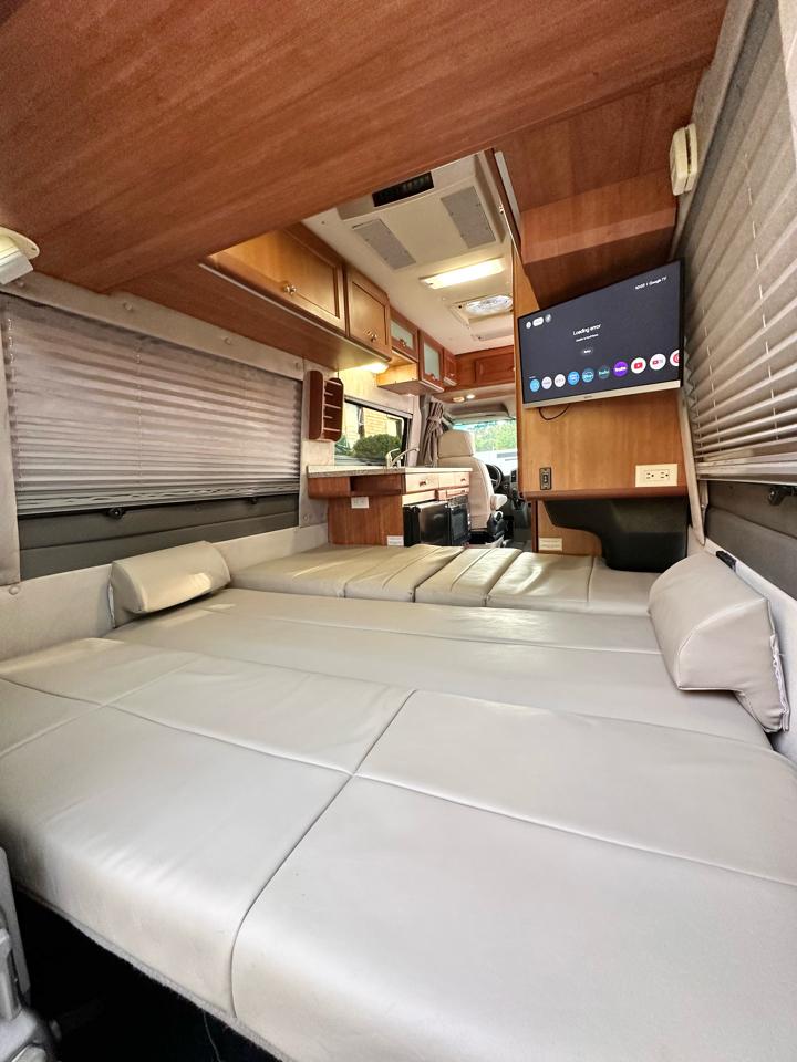 Mercedes-Benz Sprinter 2500 2013