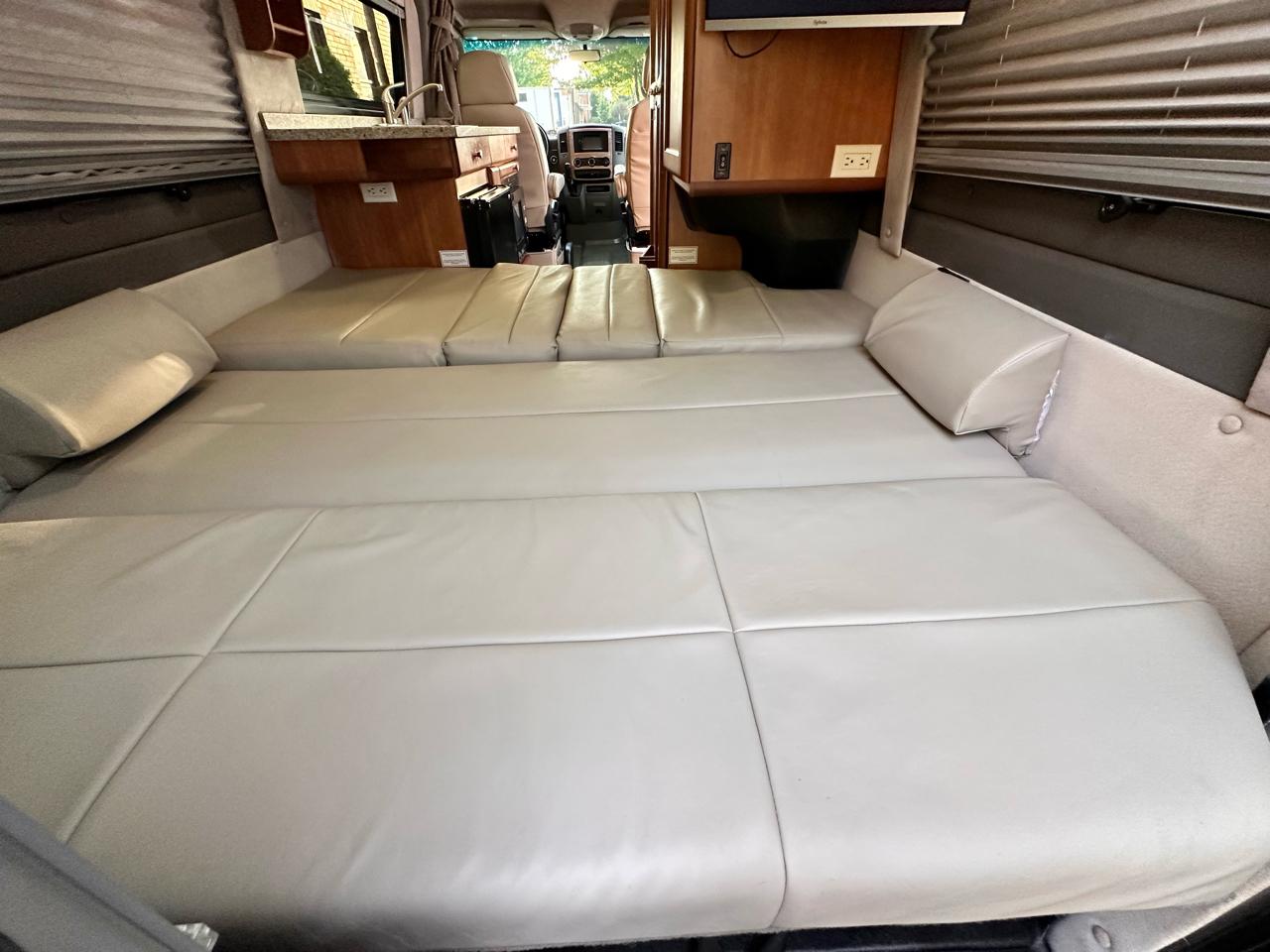Mercedes-Benz Sprinter 2500 2013