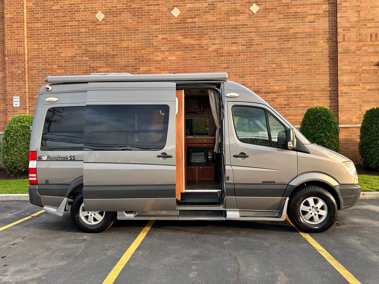 Mercedes-Benz Sprinter 2500 2013