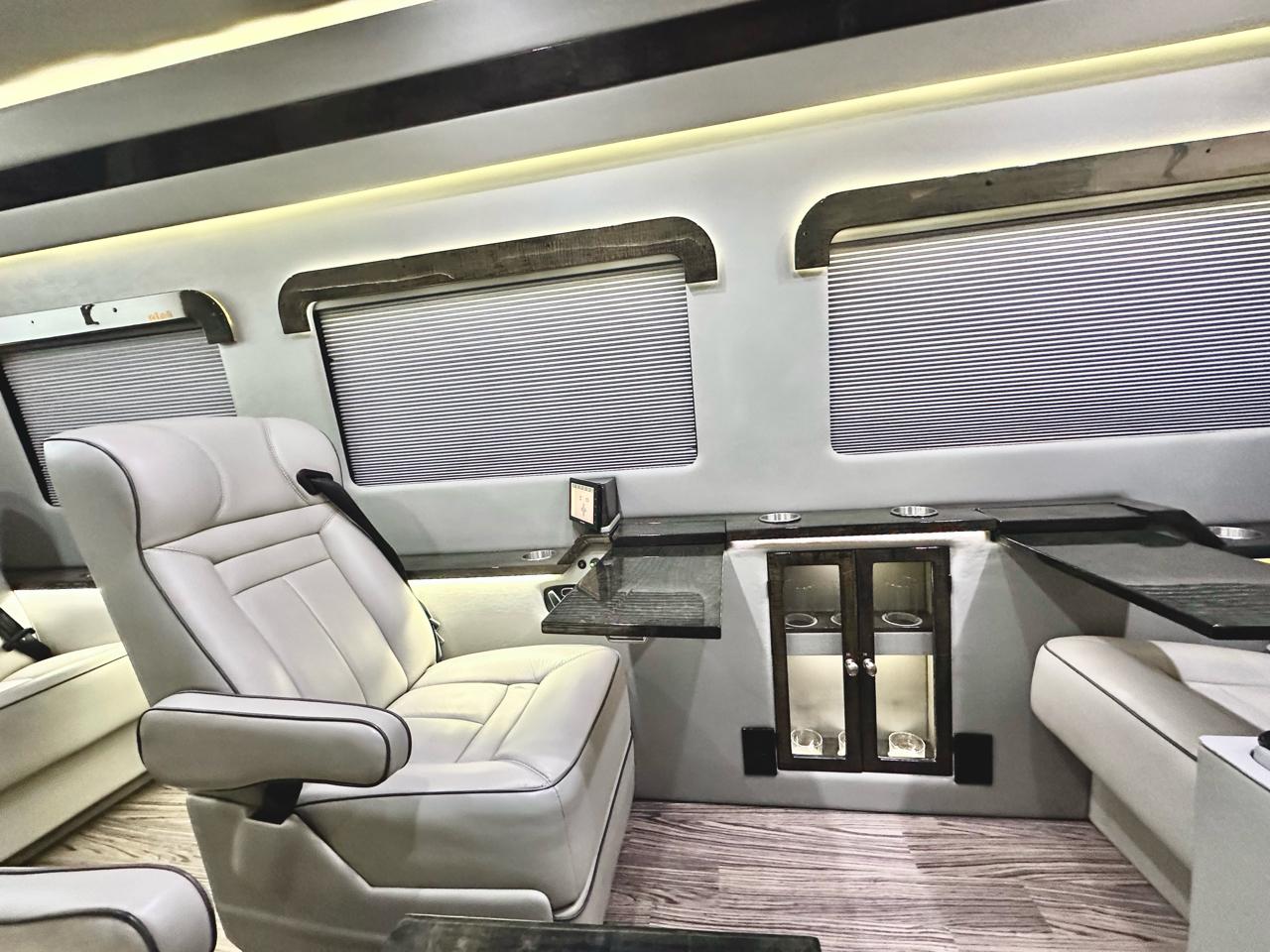 Mercedes-Benz Sprinter 2500 High Roof 170-in. WB EXT 2015
