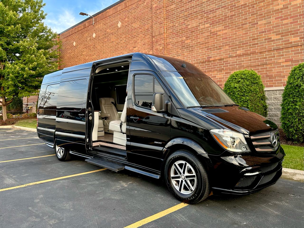 Mercedes-Benz Sprinter 2500 High Roof 170-in. WB EXT 2015