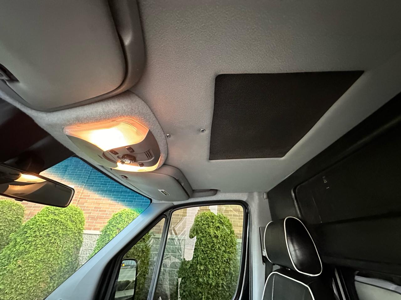 Mercedes-Benz Sprinter 2500 High Roof 170-in. WB EXT 2015