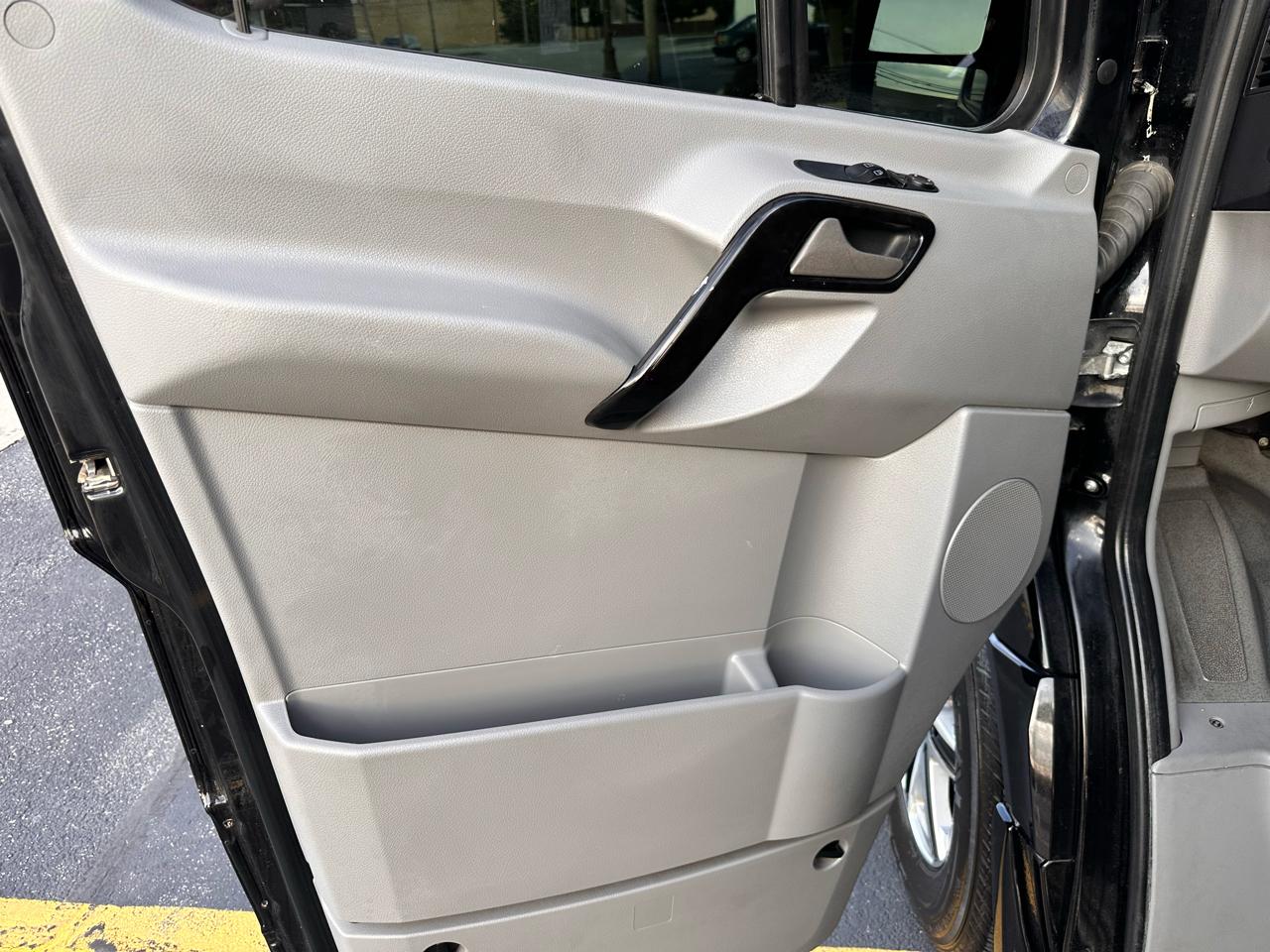 Mercedes-Benz Sprinter 2500 High Roof 170-in. WB EXT 2015