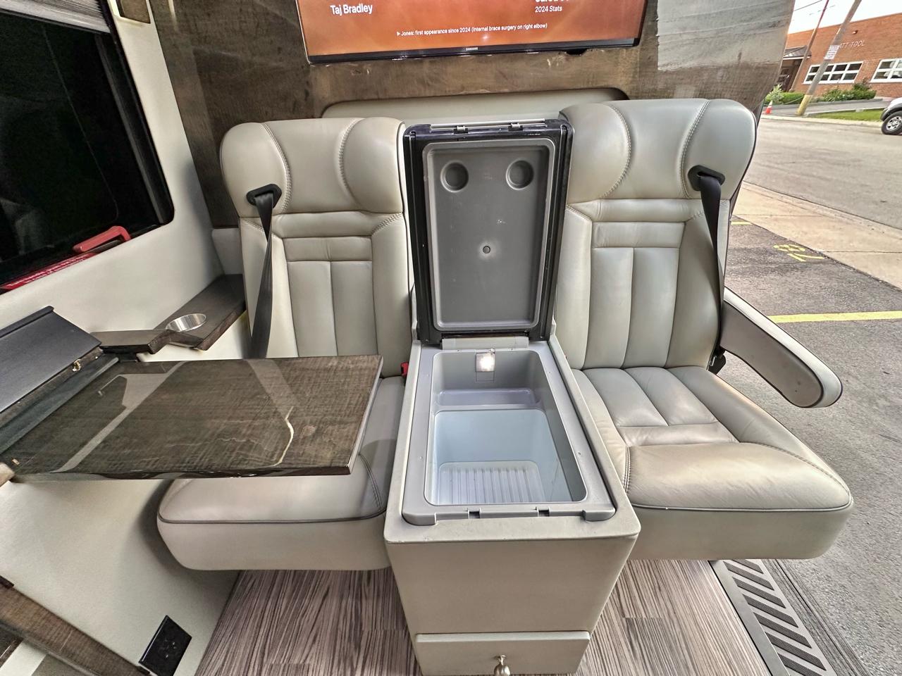 Mercedes-Benz Sprinter 2500 High Roof 170-in. WB EXT 2015
