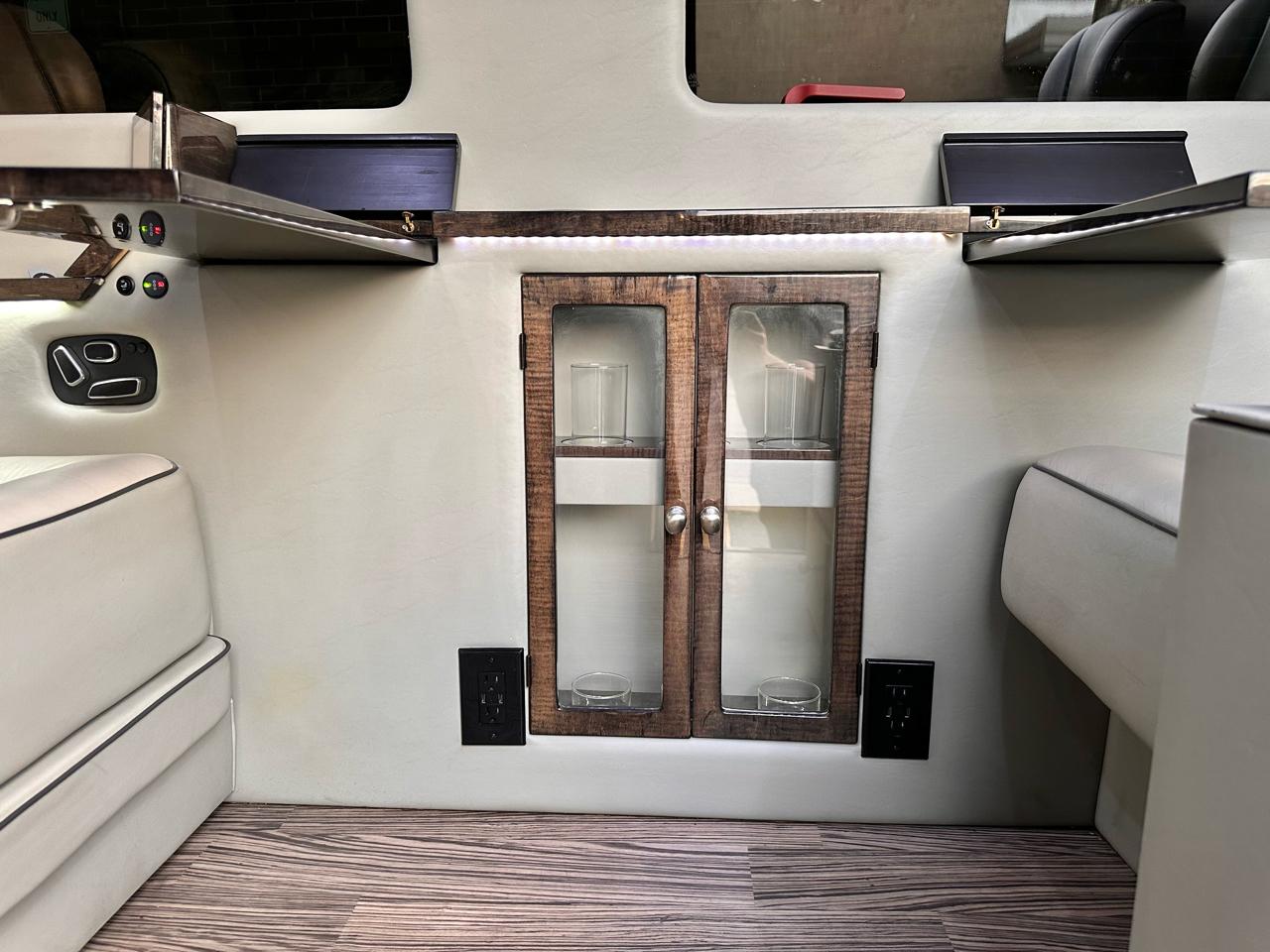 Mercedes-Benz Sprinter 2500 High Roof 170-in. WB EXT 2015