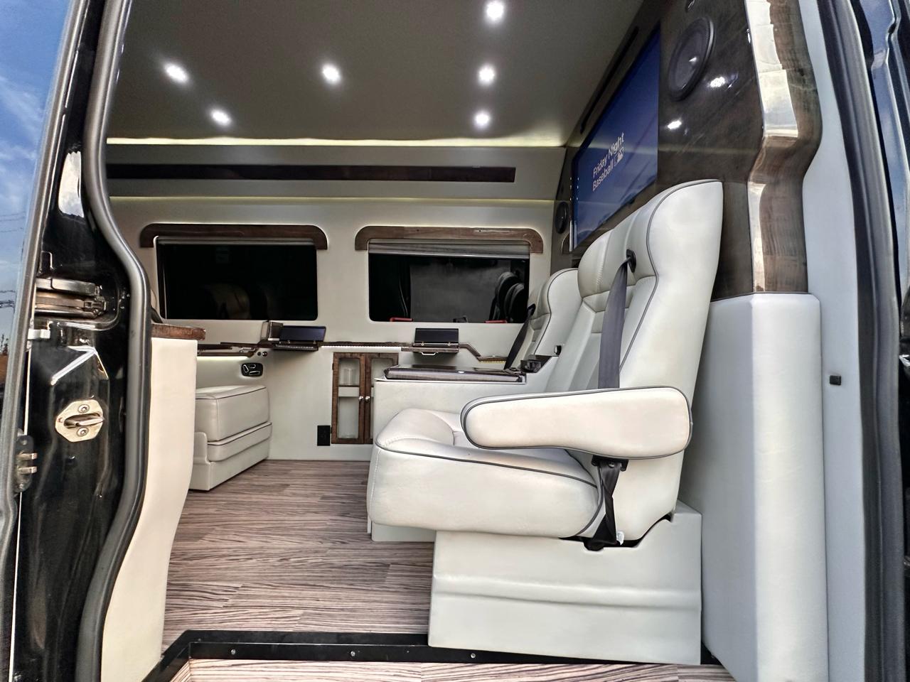 Mercedes-Benz Sprinter 2500 High Roof 170-in. WB EXT 2015