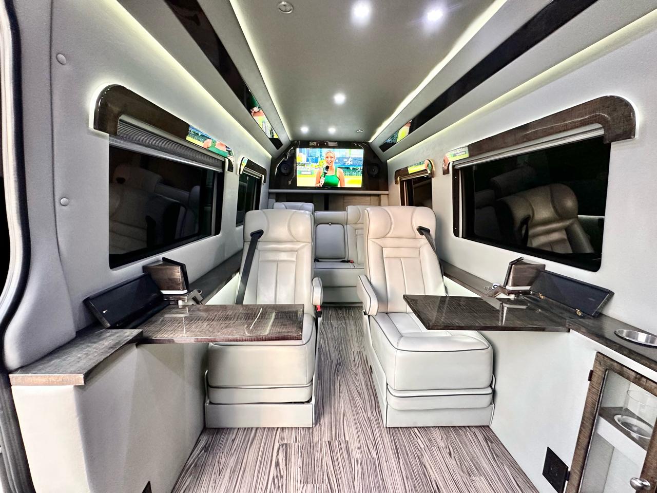 Mercedes-Benz Sprinter 2500 High Roof 170-in. WB EXT 2015