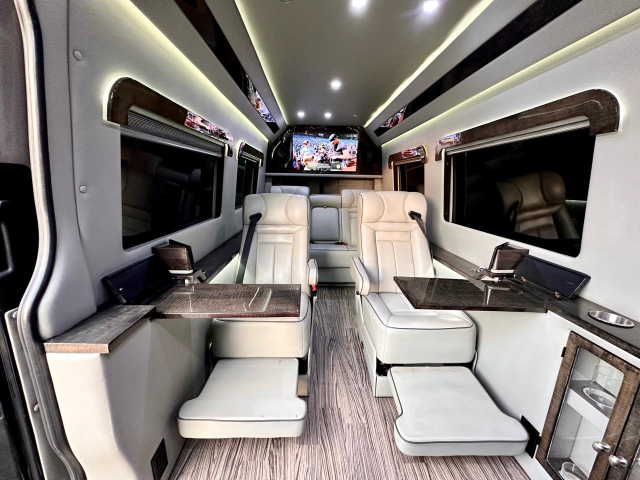 Mercedes-Benz Sprinter 2500 High Roof 170-in. WB EXT 2015